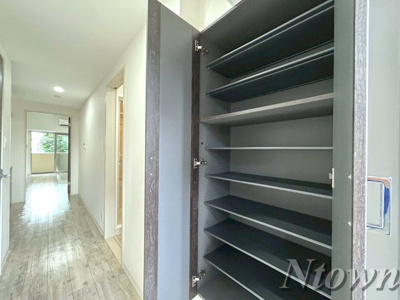 【内装】 | SOU大須 | 内装は落ち着いています