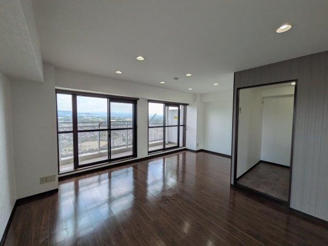 スカイステージ３３の居間・リビング|おしゃれな居間です