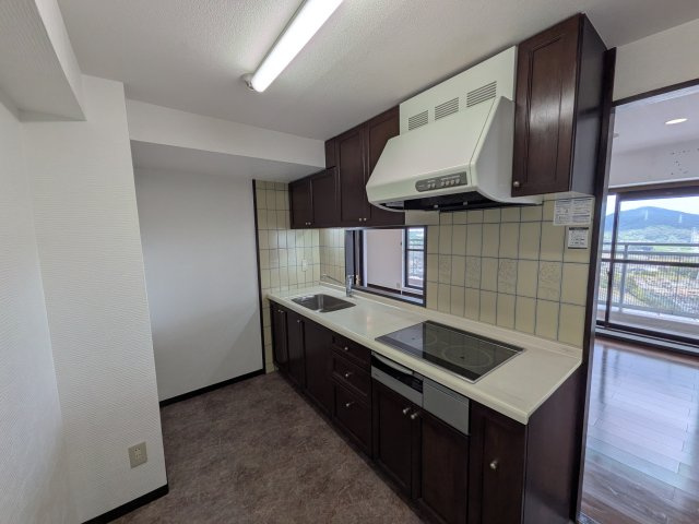 スカイステージ３３のキッチン|お料理しやすいキッチンです