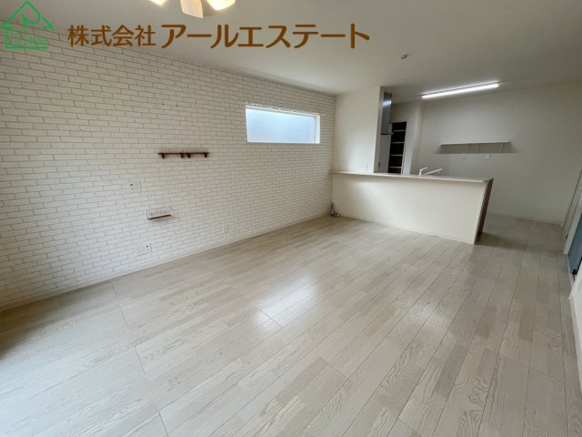 加古川市平岡町高畑　　中古戸建の内装