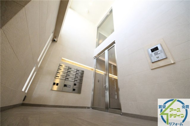 ウィステリア明石Ⅱのエントランス