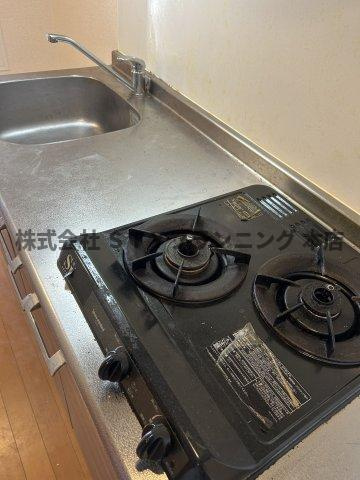 仲介手数料０円！アールズヒルズ社台のキッチン