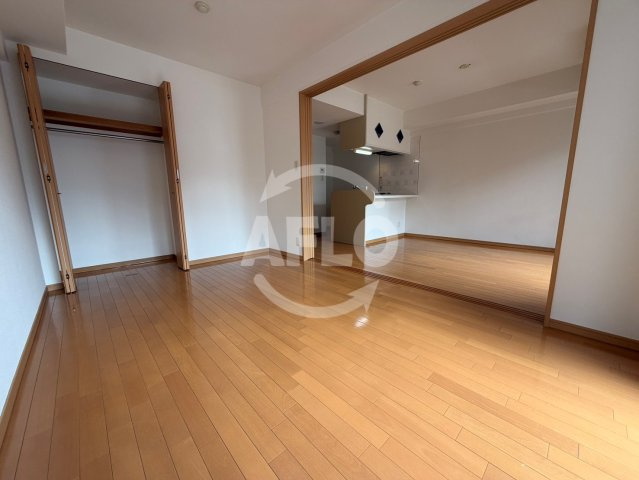 プレサンス東本町Vol.2の居間・リビング|プレサンス東本町Vol.2　洋室