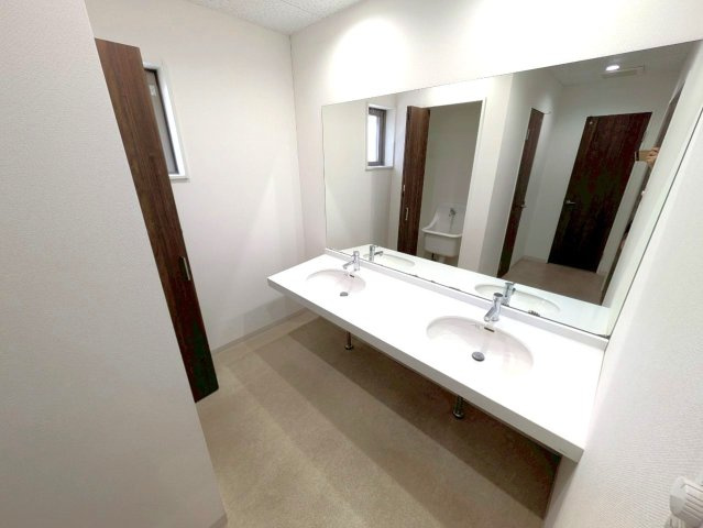 【洗面所】 | 事業用）IG BILD（事務所）