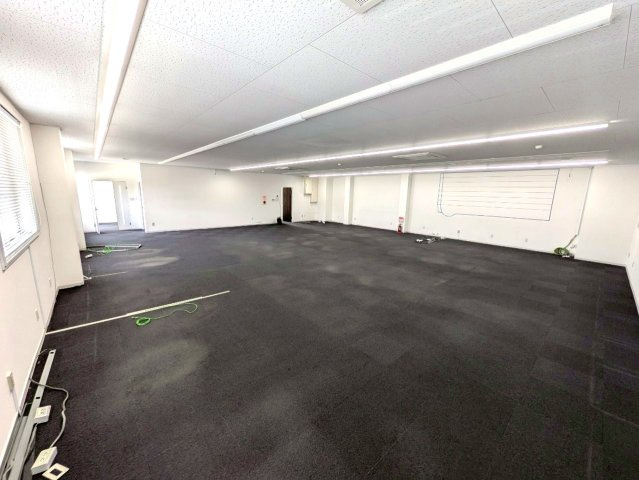 【居間・リビング】 | 事業用）IG BILD（事務所）