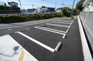 【駐車場】