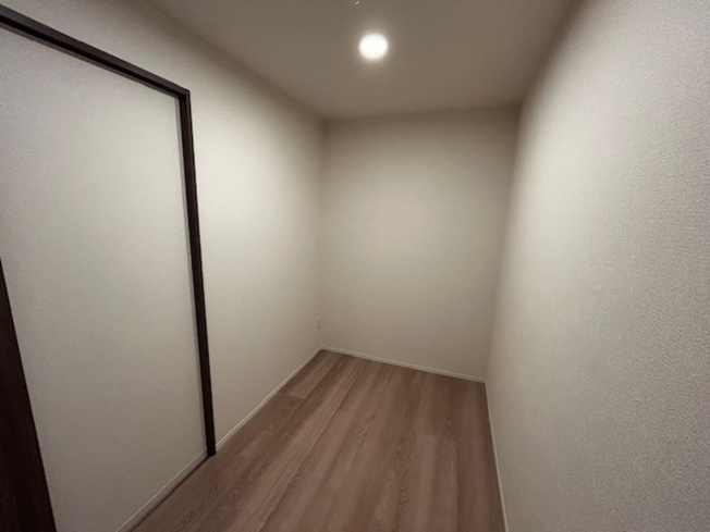 【寝室】CLASSEUM仙台小田原　Ⅰ