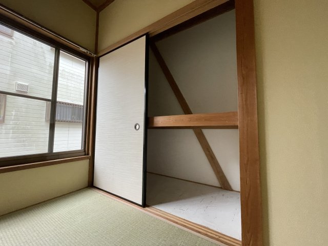 オリオンハイツB棟の和室