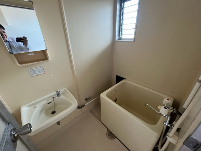 サンライズコーポの浴室|アパート