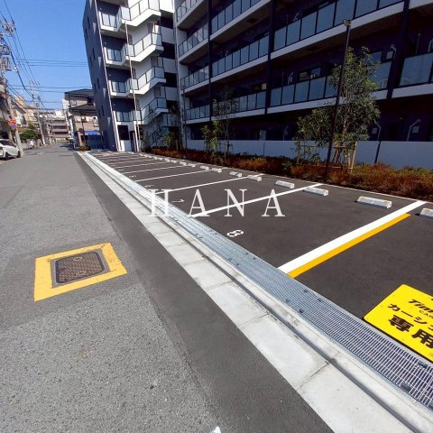 Ｌ’Ｆｏｒｉａ瑞江の駐車場