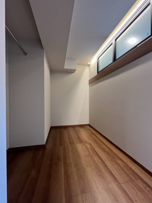 【収納】 | サンルシエル大津 | リビング奥に開放感のあるウォークインクローゼットがあります