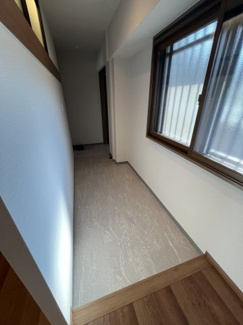 【玄関】 | サンルシエル大津