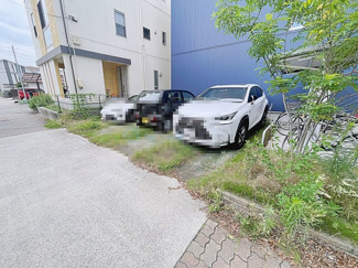 【駐車場】
