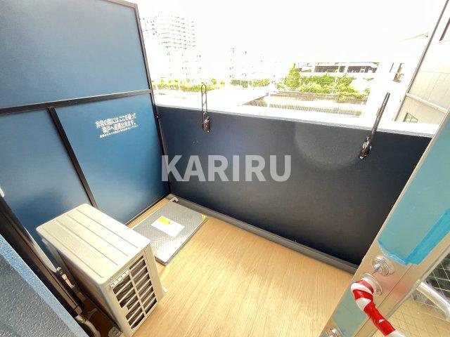 プレサンス深江橋ラヴィゲートのバルコニー