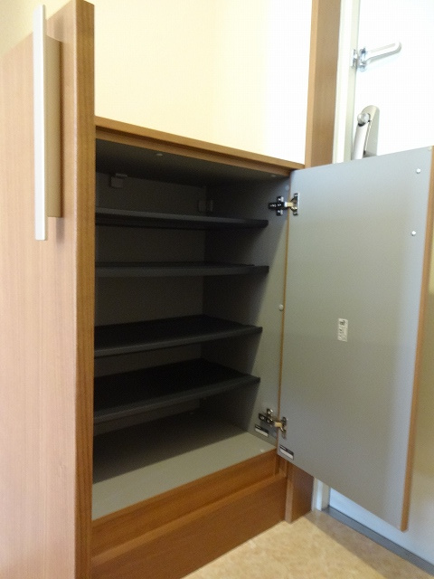 ＮＥＯ奥沢Ｅの収納