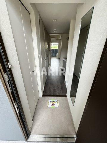 プレサンス深江橋ラヴィゲートの玄関