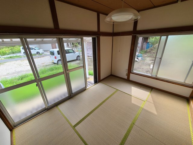 トデ貸家の和室