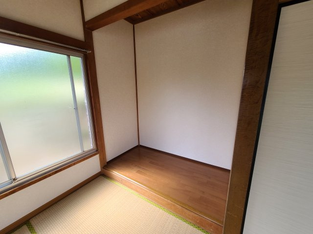 トデ貸家の和室