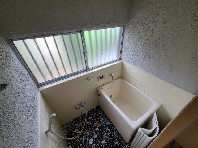 トデ貸家の浴室