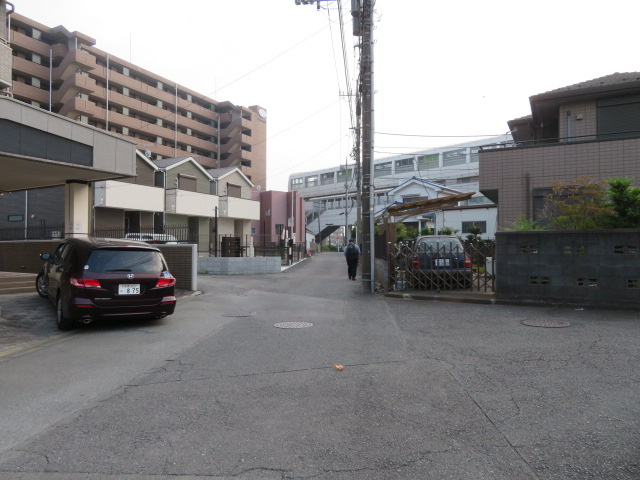 東大和市立野４丁目の倉庫