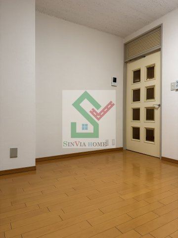 大関山ハイツの居間・リビング