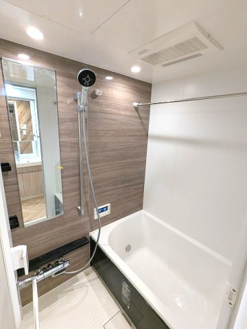 エスレジデンス浅草フィオーレの浴室