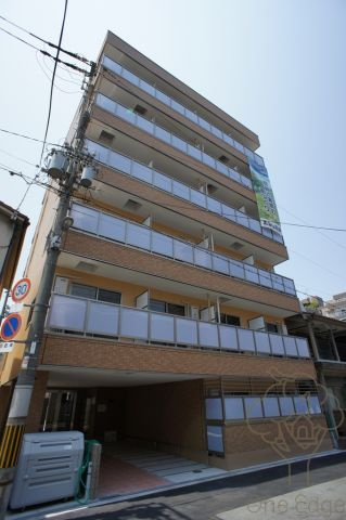 アルバ天神橋の外観