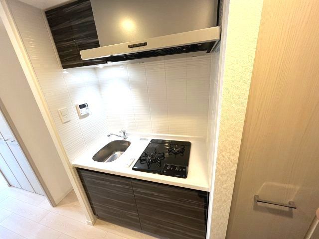 エスリードレジデンス都島シティフロントのキッチン|写真は他部屋の反転間取りとなっております。