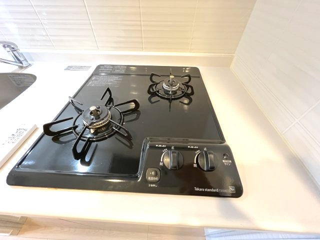 エスリードレジデンス都島シティフロントのキッチン|写真は他部屋の反転間取りとなっております。