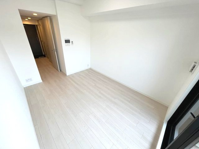 エスリードレジデンス都島シティフロントの洋室|写真は他部屋の反転間取りとなっております。