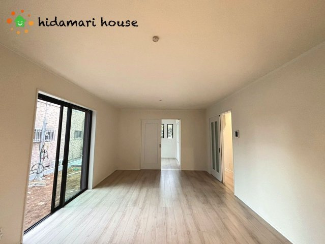 上尾市西宮下4丁目　新築戸建　ハートフルタウンAの居間・リビング