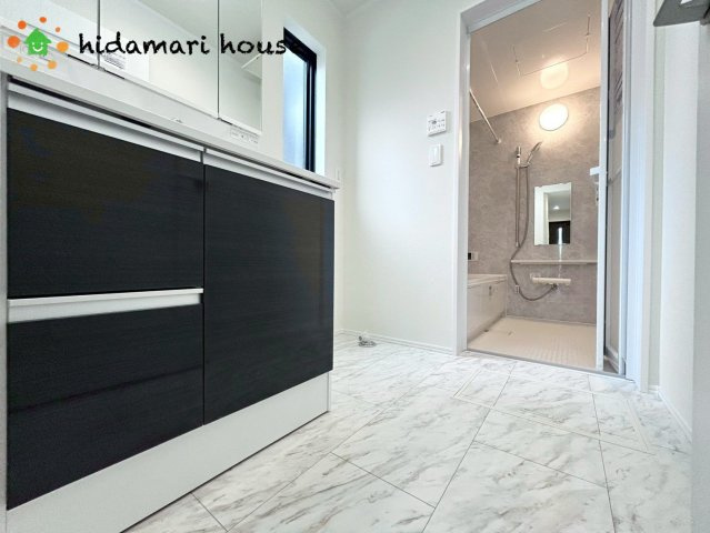 上尾市西宮下4丁目　新築戸建　ハートフルタウンAの洗面所