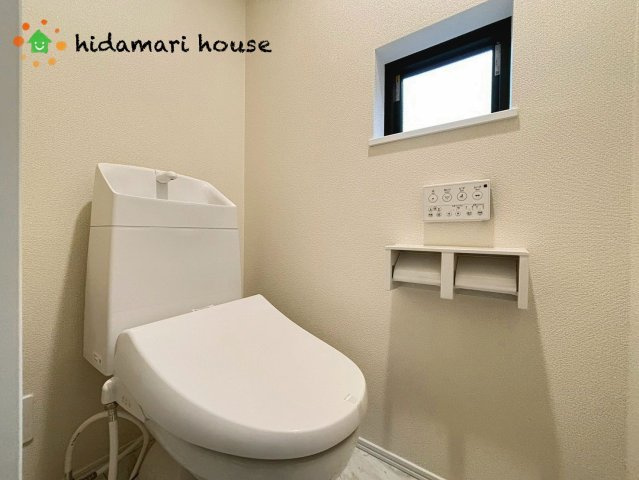 上尾市西宮下4丁目　新築戸建　ハートフルタウンAのトイレ
