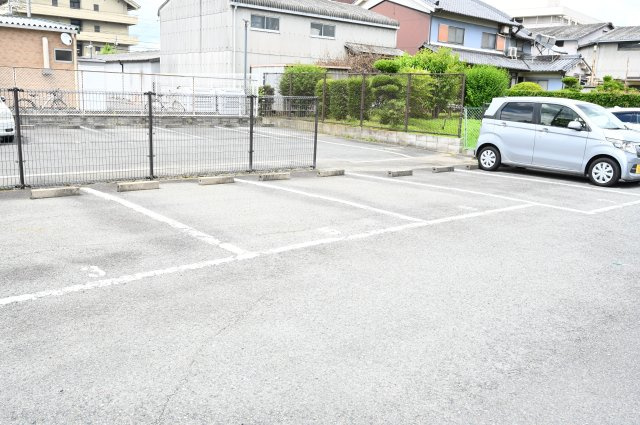 【駐車場】 | ル･ソレイユ　