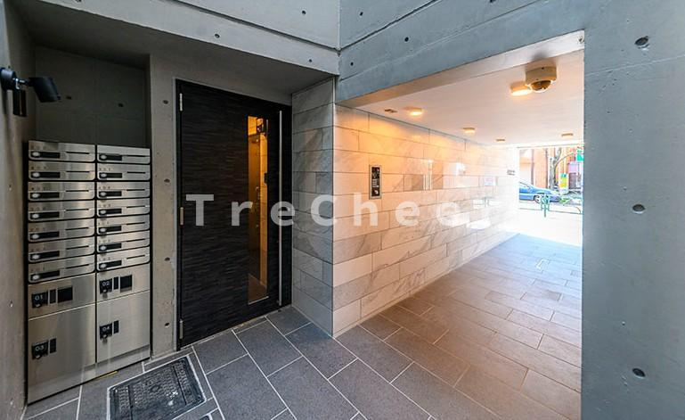 ココキューブエコダノース(COCOCUBE EKODA North)のエントランス