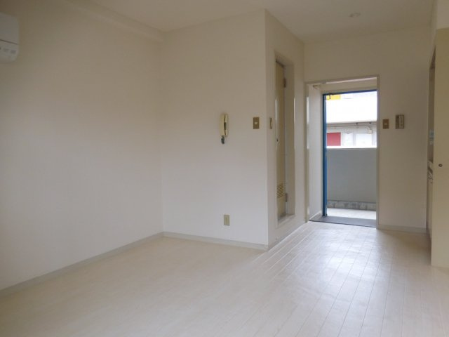 フィーメルレジデンス