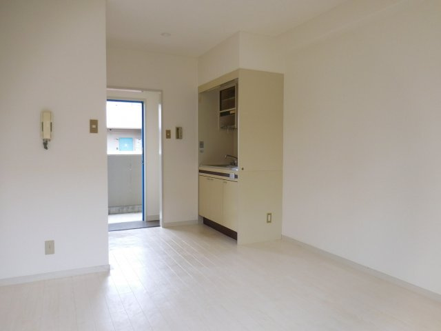 フィーメルレジデンス