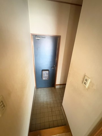 【玄関】