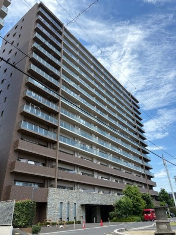 ＪＲ石山駅まで徒歩９分＆２沿線利用ＯＫ■ペット飼育可■眺望良好の３ＬＤＫ■メイツブラン大津石山