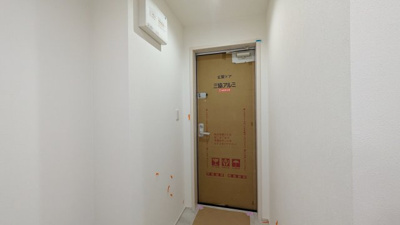 【玄関】 | リバーサイドレジデンス
