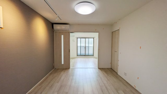 【居間・リビング】 | リバーサイドレジデンス