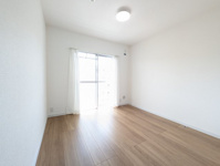 【洋室】 | 美室団地9棟