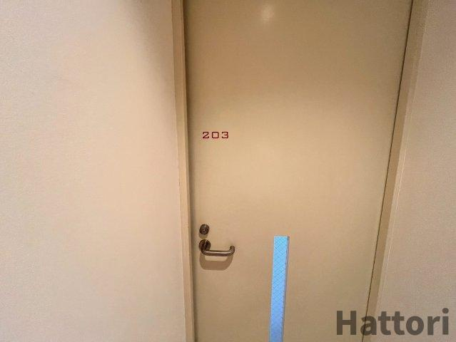 タウンハウス服部天神の玄関