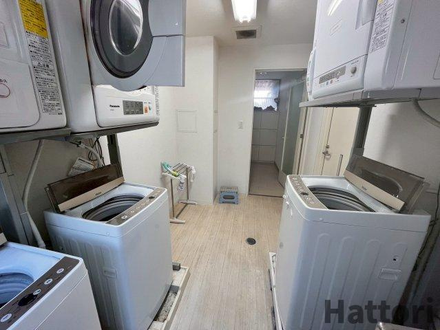 タウンハウス服部天神のその他