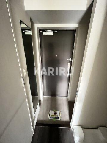 プレサンス深江橋ラヴィゲートの玄関