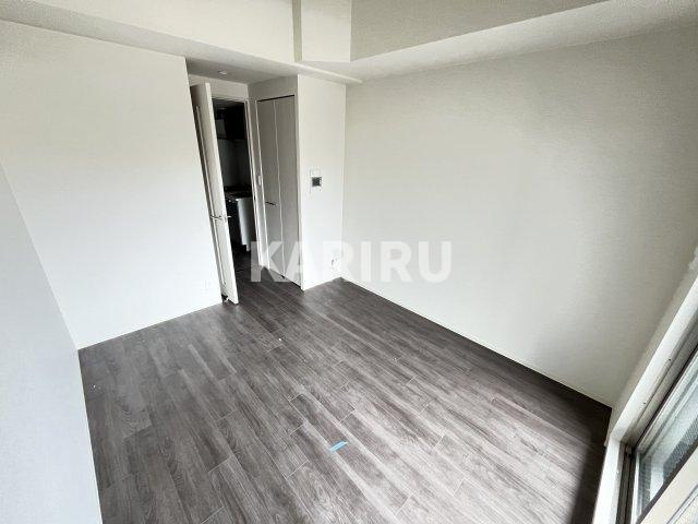 プレサンス深江橋ラヴィゲートの洋室