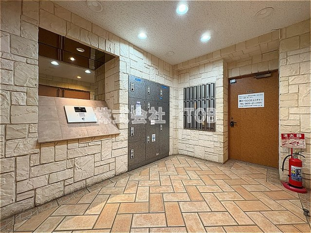 【ロビー】 | フェニックス芦花公園駅前弐番館 | 宅配BOX　メールBOX