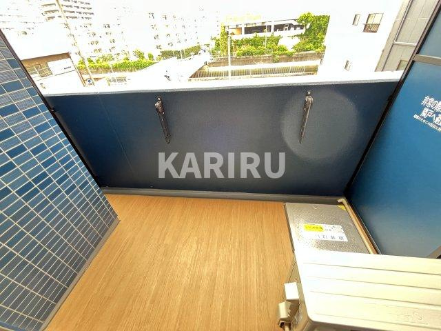 プレサンス深江橋ラヴィゲートのバルコニー