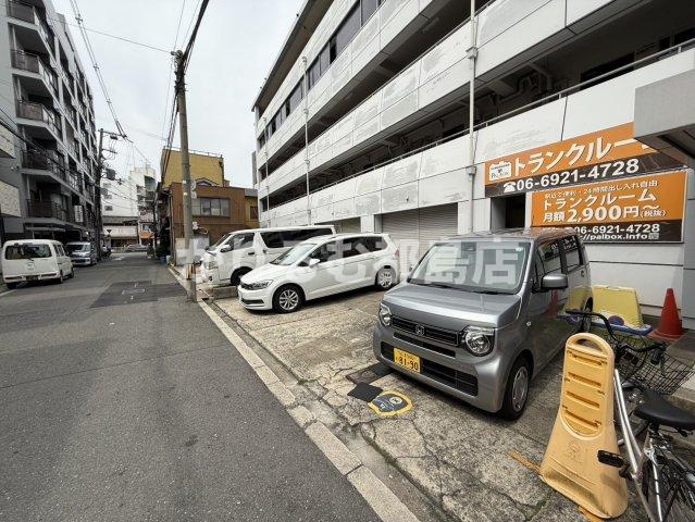 宝コーポの駐車場