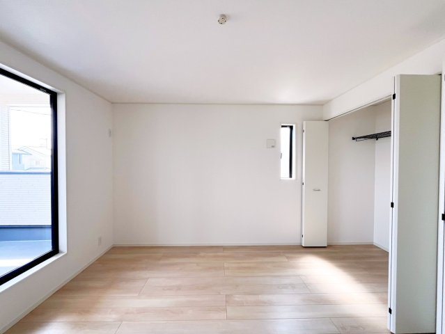 クレイドルガーデン岩出市新田広芝　第3の洋室